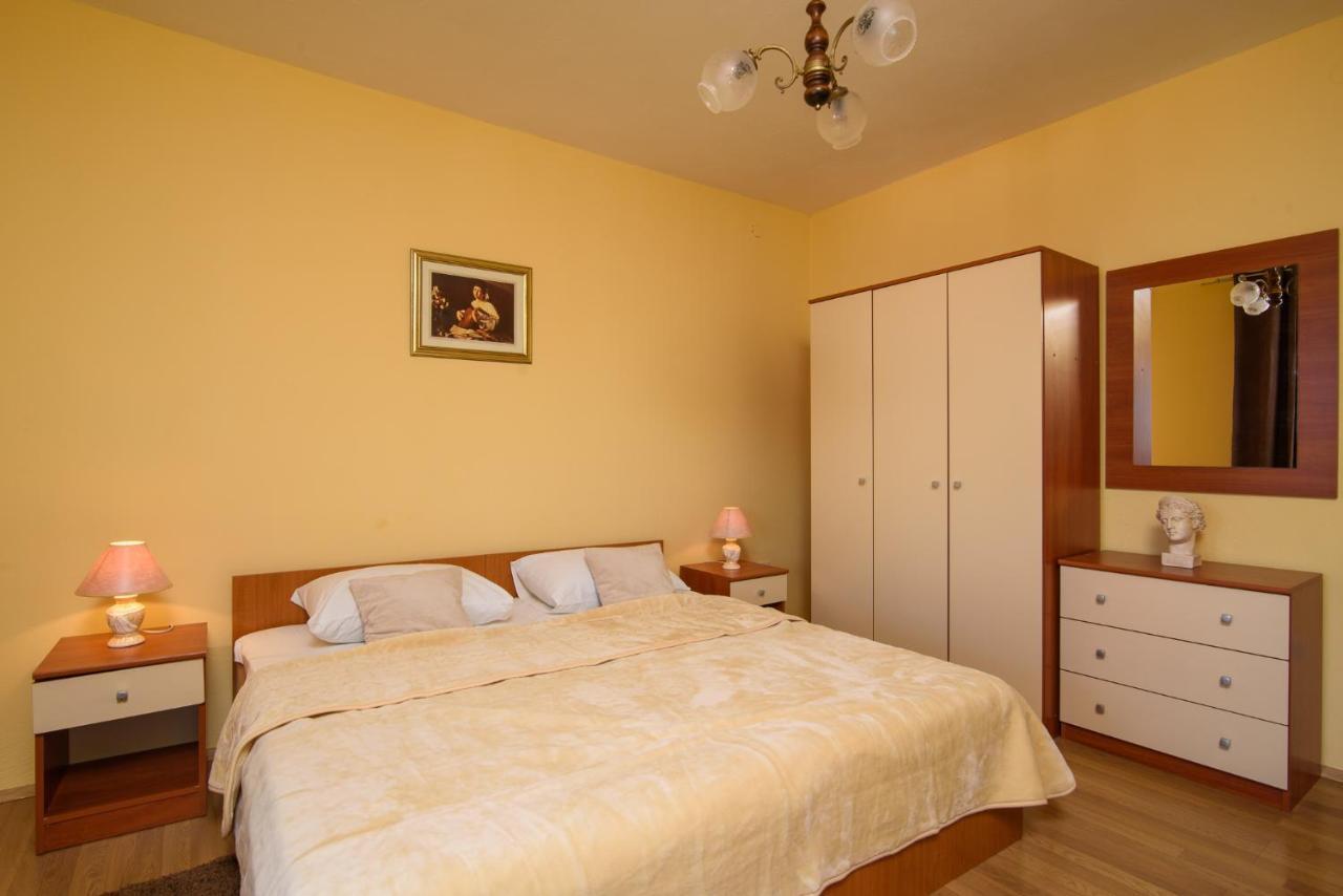 Apartmen Karmen 2 Trogir Kültér fotó
